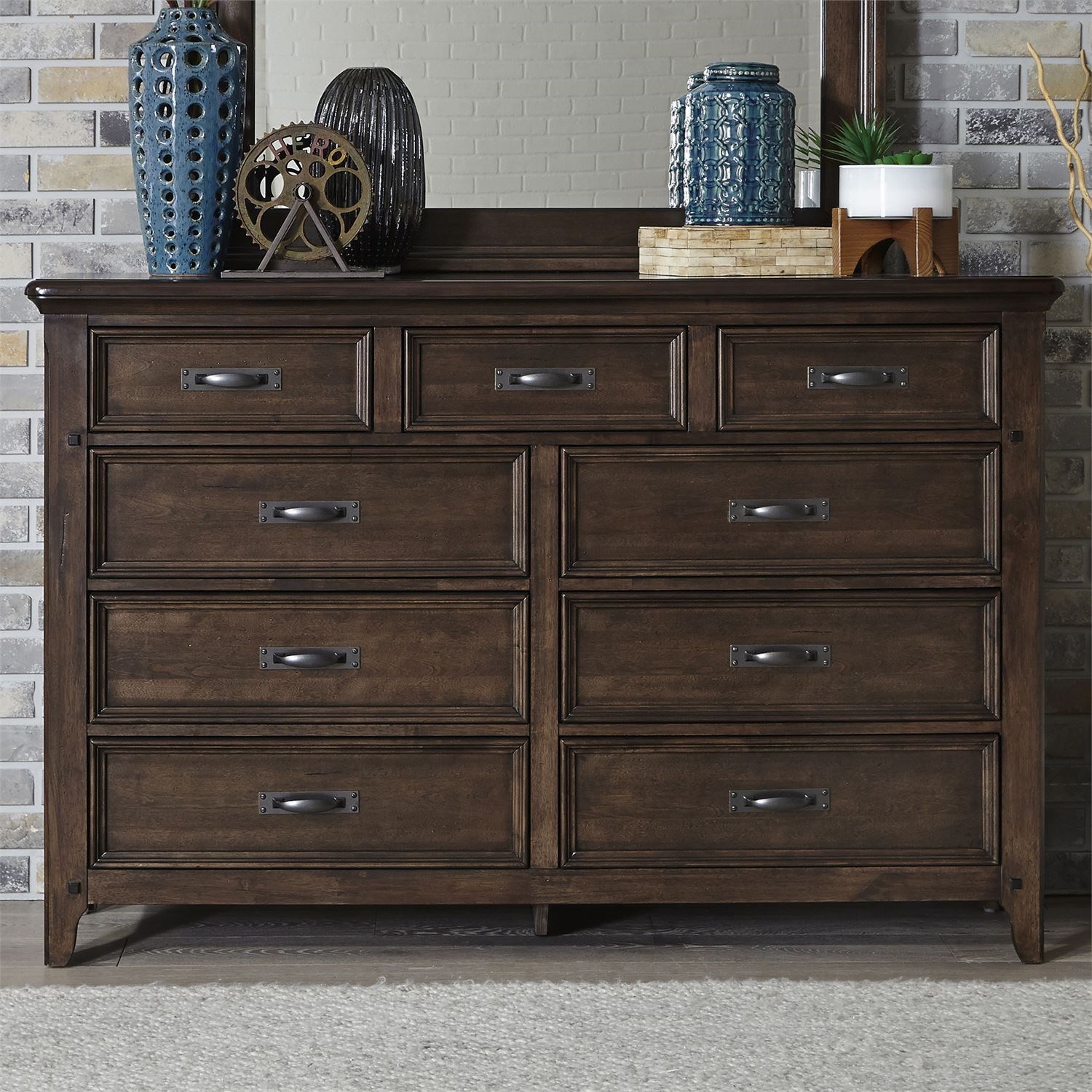 Liberty Furniture Saddlebrook 184BR31 Traditional 9Drawer Dresser